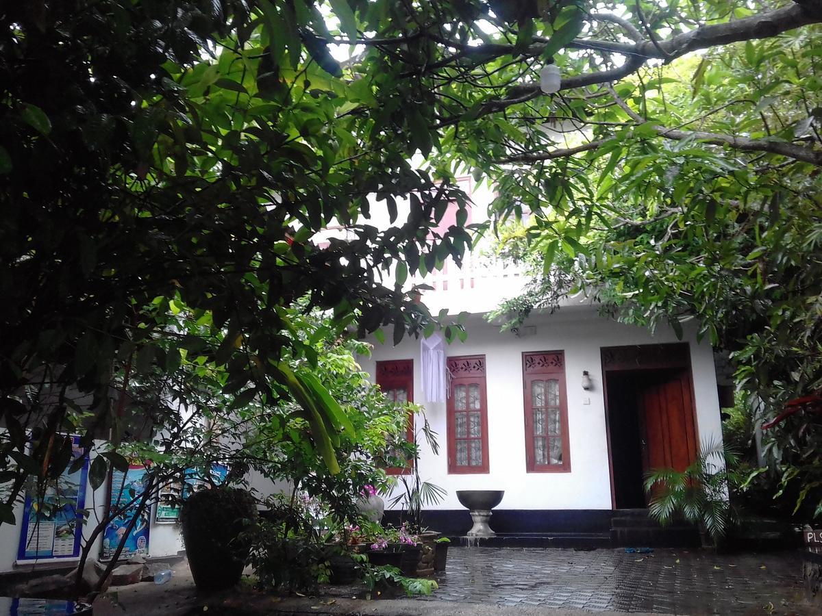 Sunstyle Mirissa Guest House Exterior foto